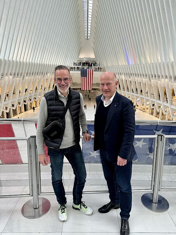 Berlin Partner CEO, Dr. Stefan Franzke, und der Regierende Bürgermeister Berlins, Kai Wegner in New York City